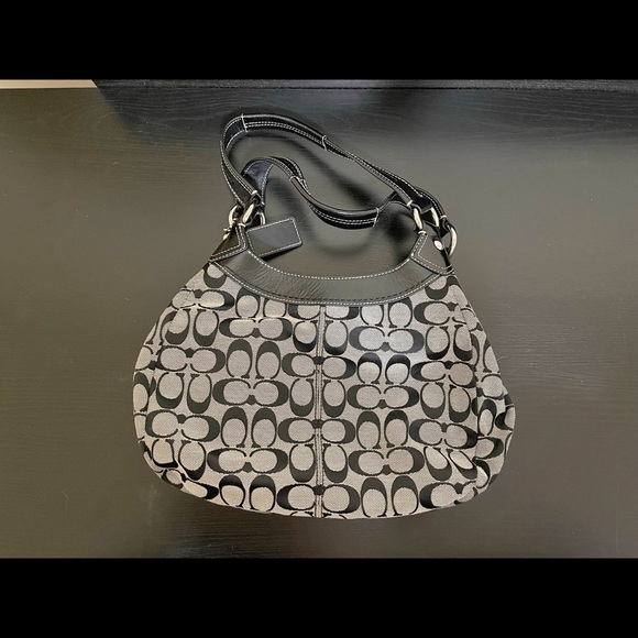 Coach Shoulder Bag - Picture 2 of 2